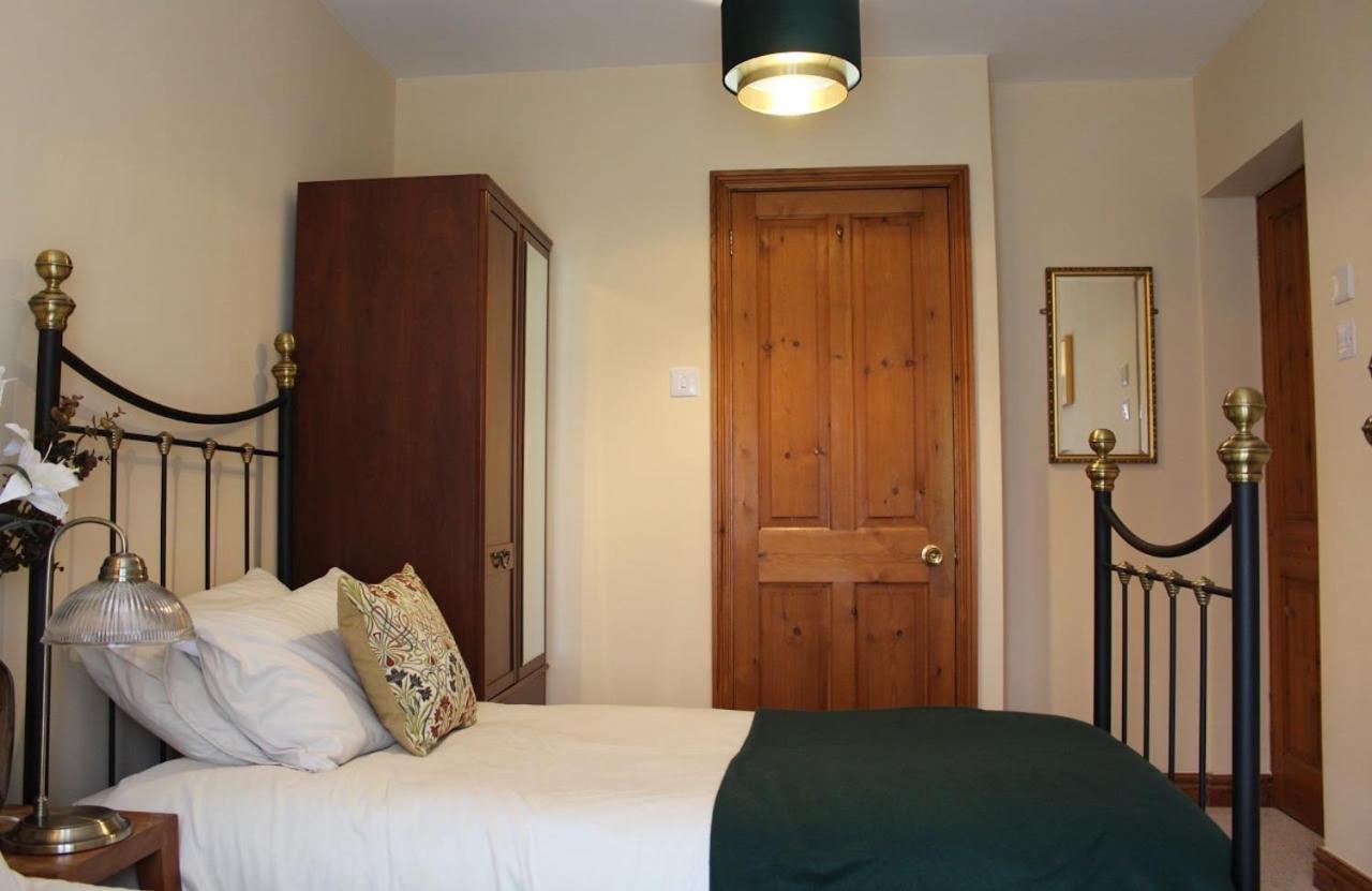 Holly Lodge Country Guest House Blidworth ภายนอก รูปภาพ