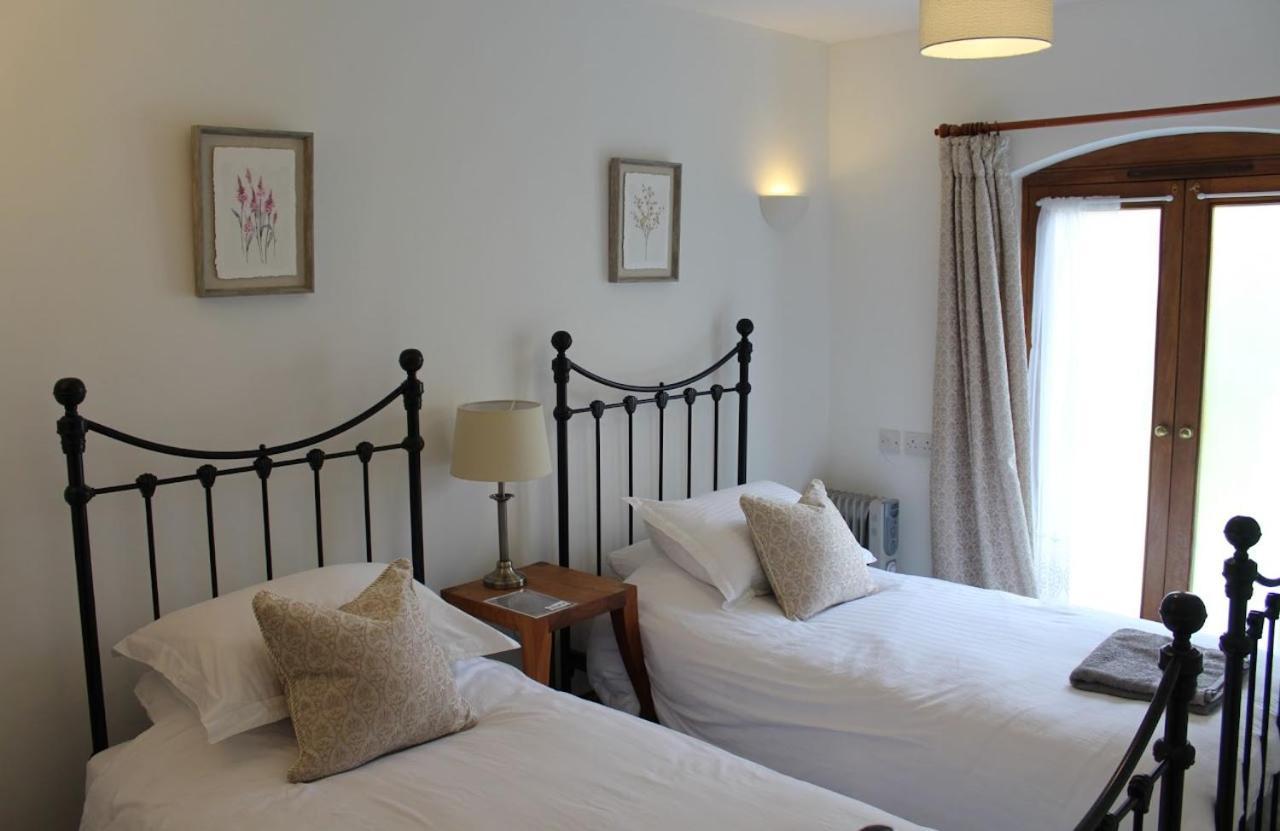 Holly Lodge Country Guest House Blidworth ภายนอก รูปภาพ