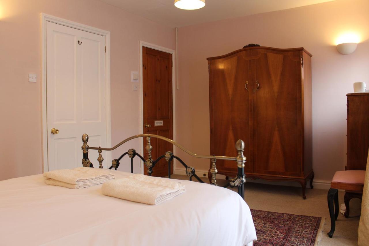 Holly Lodge Country Guest House Blidworth ภายนอก รูปภาพ